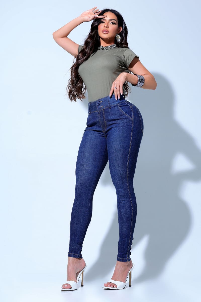 Calça Jeans Feminina Modeladora com Detalhe na Barra JEB133